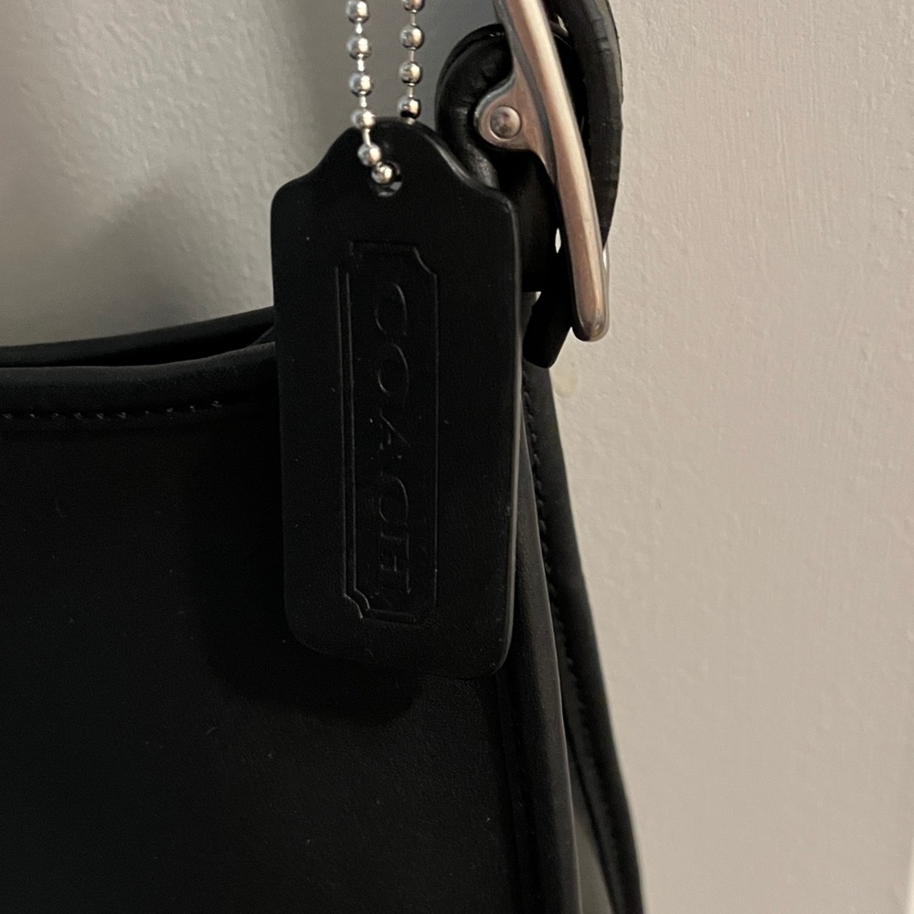 Rare VTG COACH Black Crossbody “Janice’s Mini Legacy”#6610 SmokePet Free 8x8 apx - Picture 14 of 14